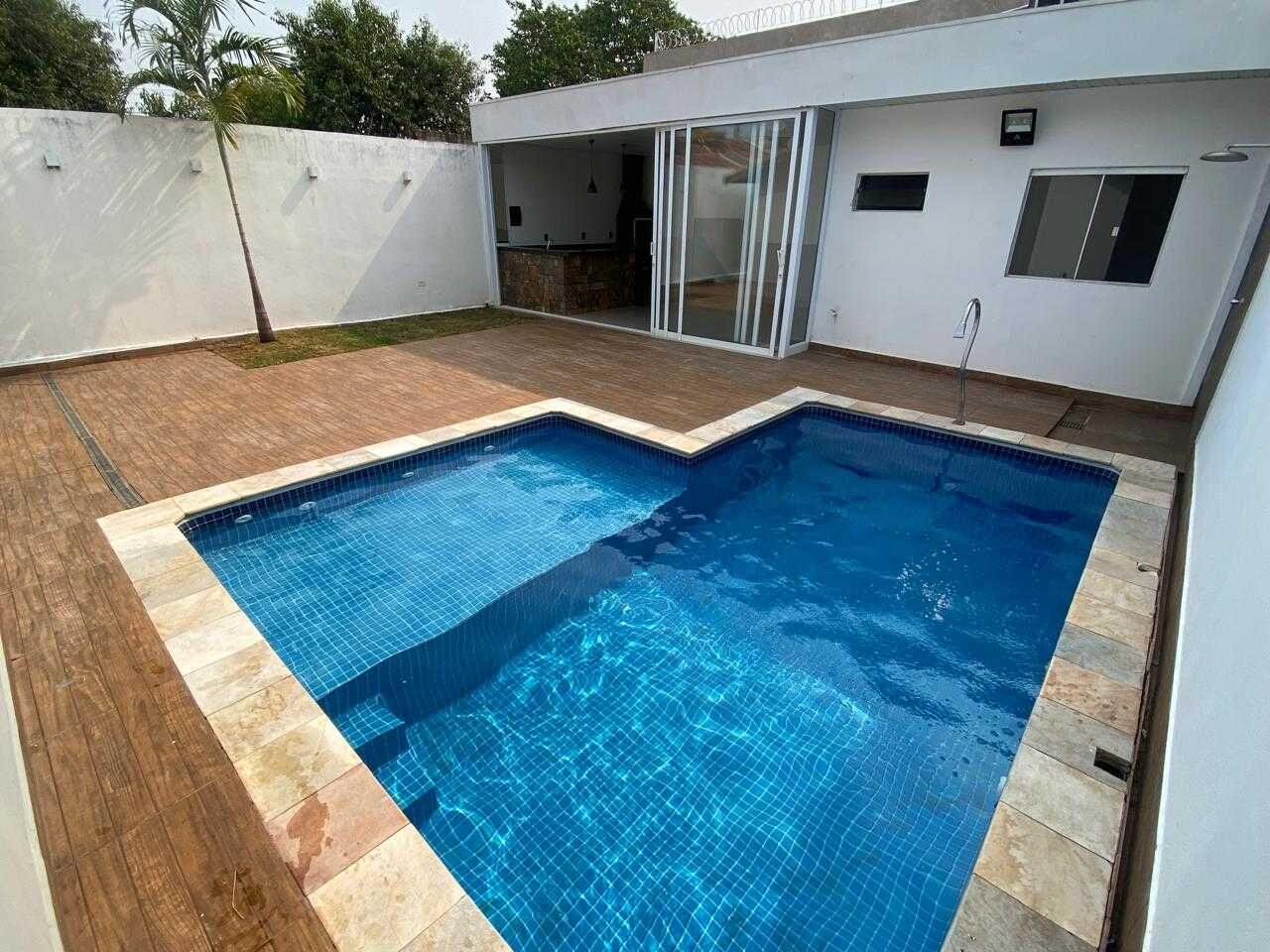 Casa à venda com 3 quartos, 120m² - Foto 2