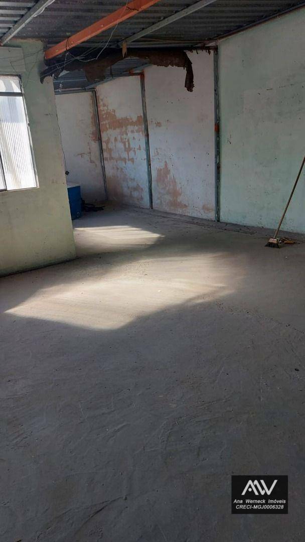 Casa de Condomínio à venda com 5 quartos, 200m² - Foto 25