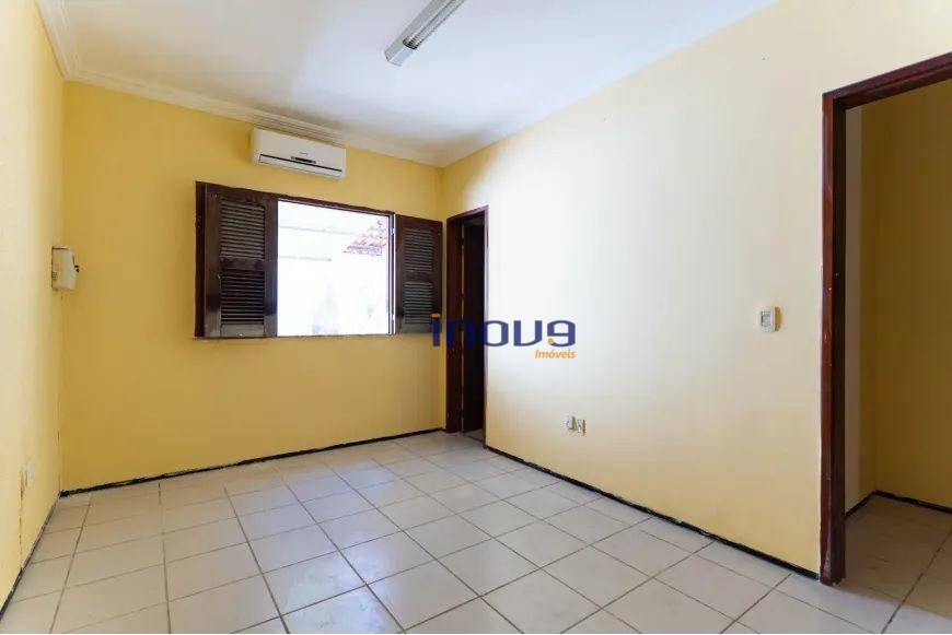 Casa à venda com 3 quartos, 129m² - Foto 10