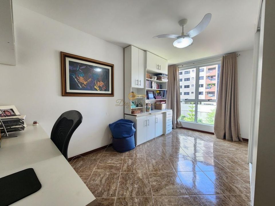 Apartamento à venda com 3 quartos, 142m² - Foto 15