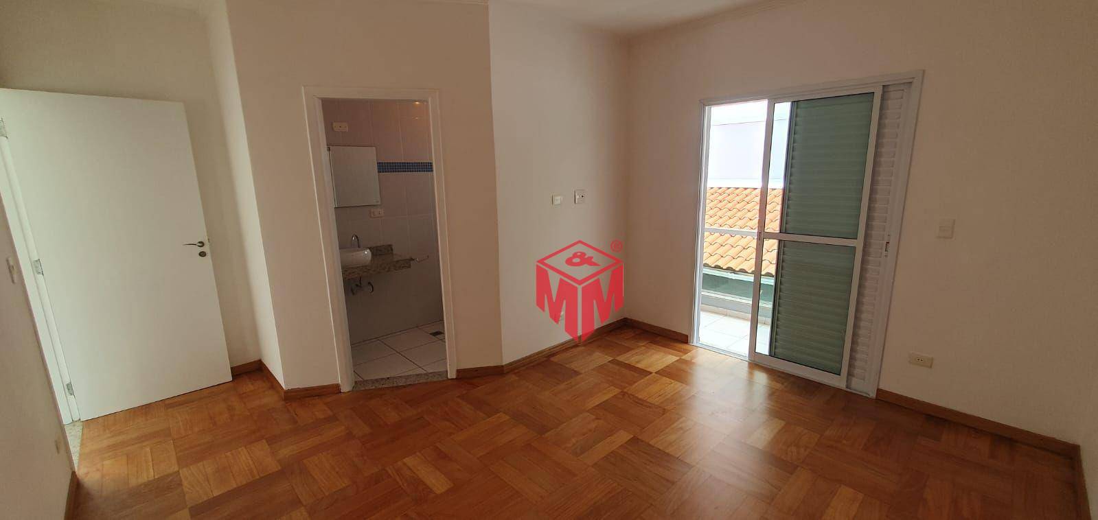 Casa à venda com 4 quartos, 309m² - Foto 12