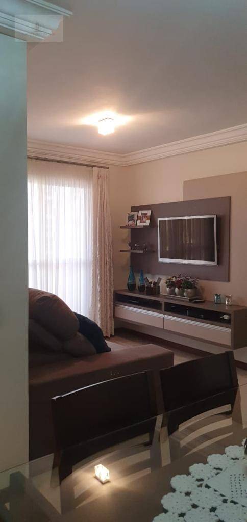 Apartamento à venda com 3 quartos, 84m² - Foto 1