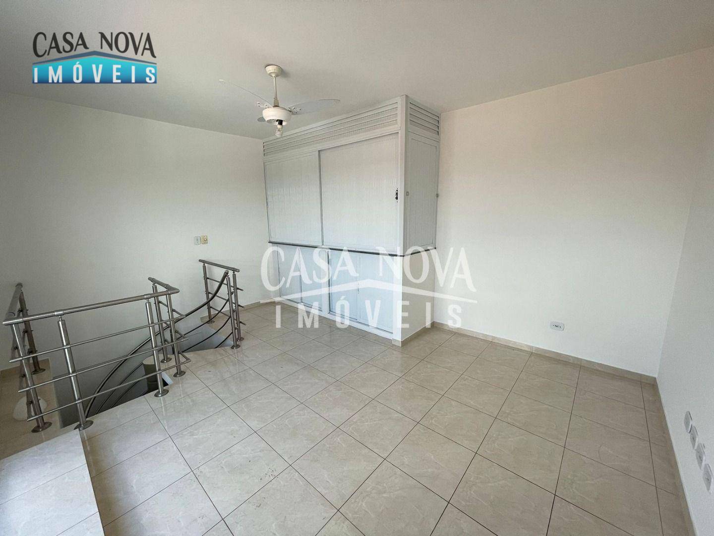 Casa de Condomínio para alugar com 3 quartos, 300m² - Foto 17