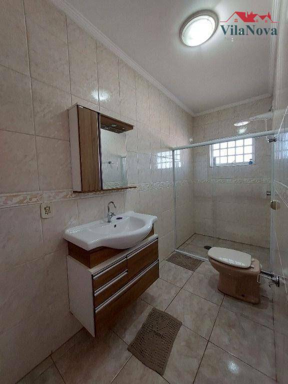 Casa à venda com 3 quartos, 199m² - Foto 30