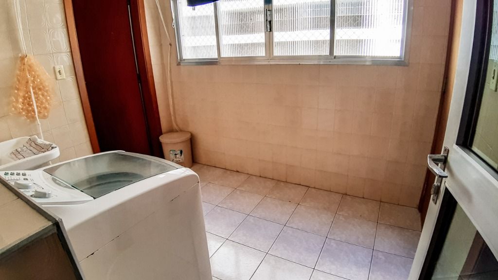 Apartamento à venda com 3 quartos, 170m² - Foto 24