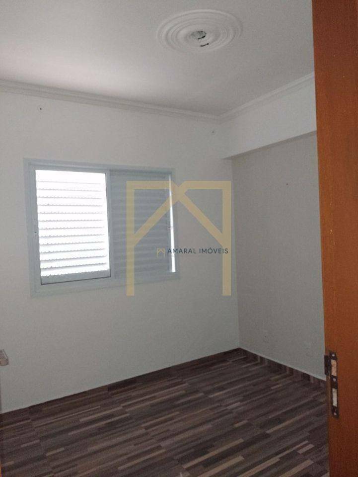 Apartamento à venda com 3 quartos, 158m² - Foto 6