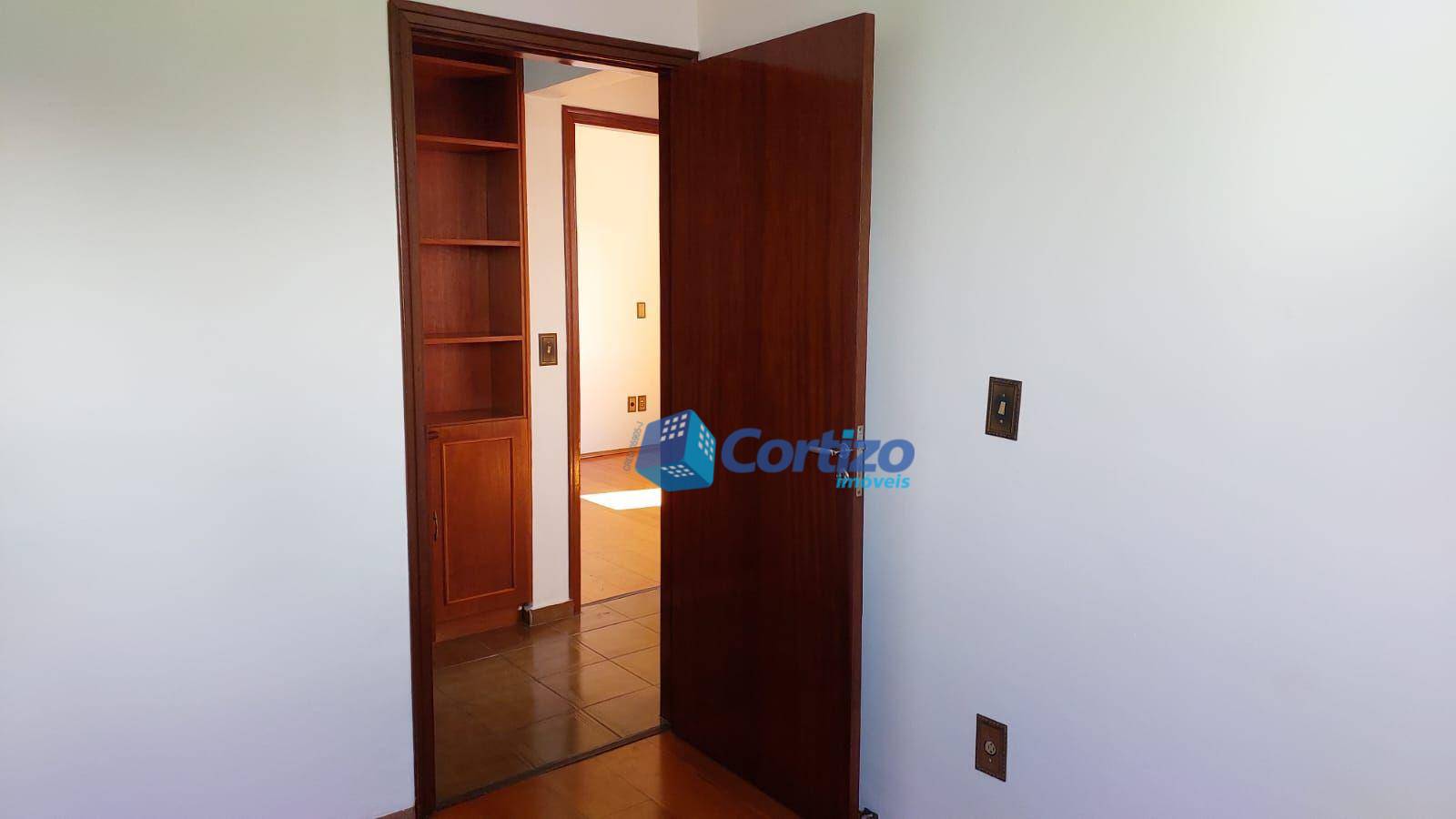 Apartamento à venda e aluguel com 3 quartos, 92m² - Foto 9