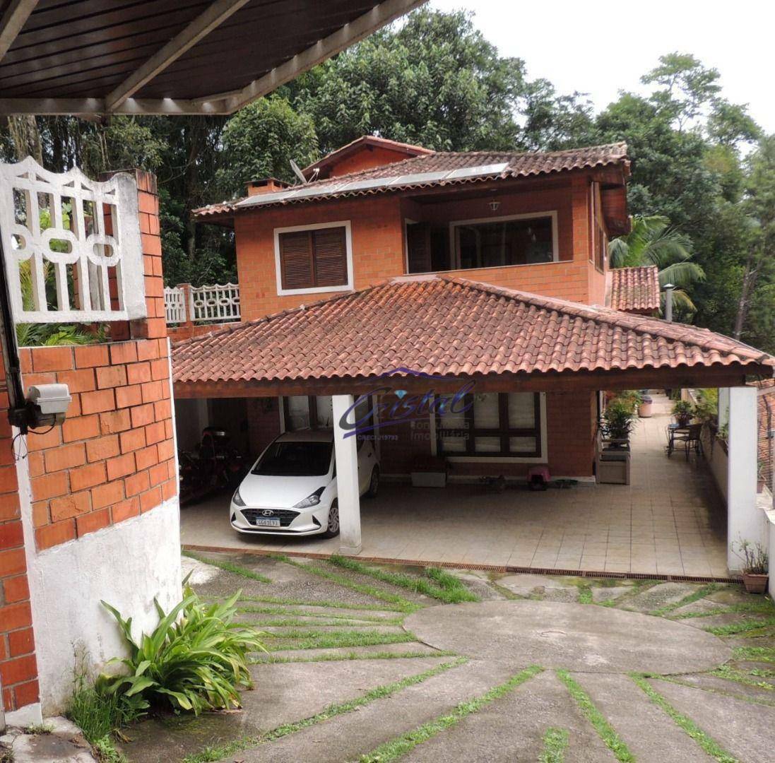 Casa de Condomínio à venda com 4 quartos, 318m² - Foto 2