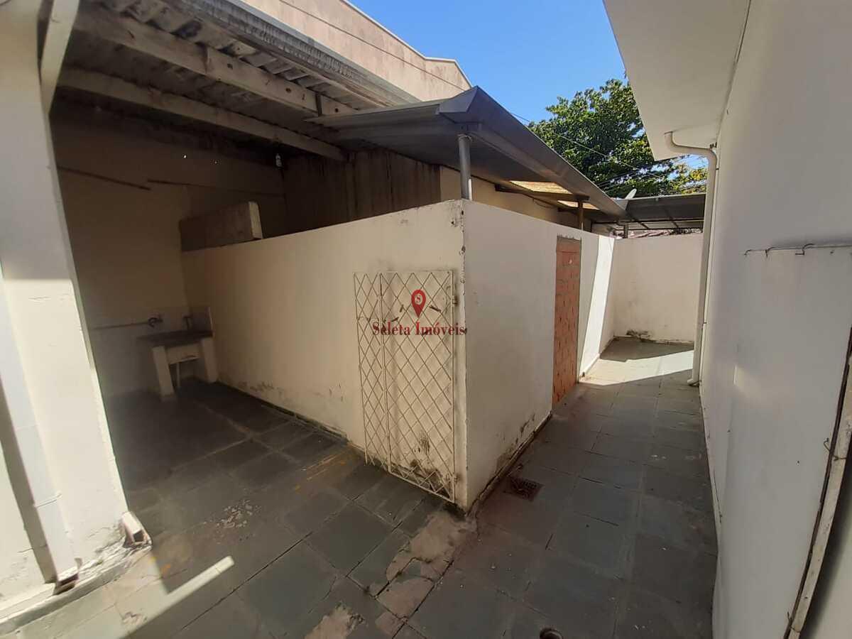 Casa à venda com 4 quartos, 372m² - Foto 26