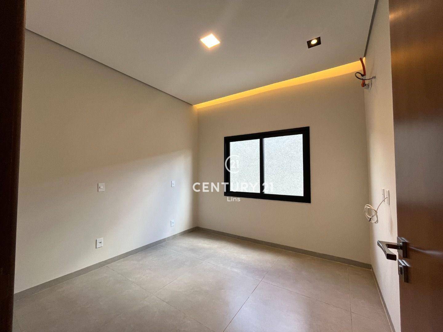 Casa para alugar com 3 quartos, 300M2 - Foto 7