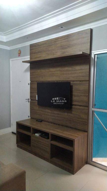 Apartamento à venda com 2 quartos, 45m² - Foto 27