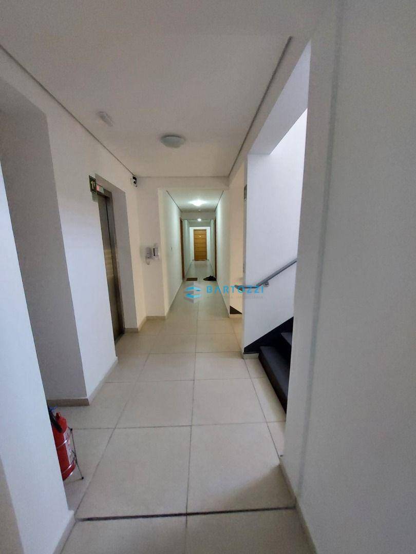 Apartamento à venda com 2 quartos, 71m² - Foto 42