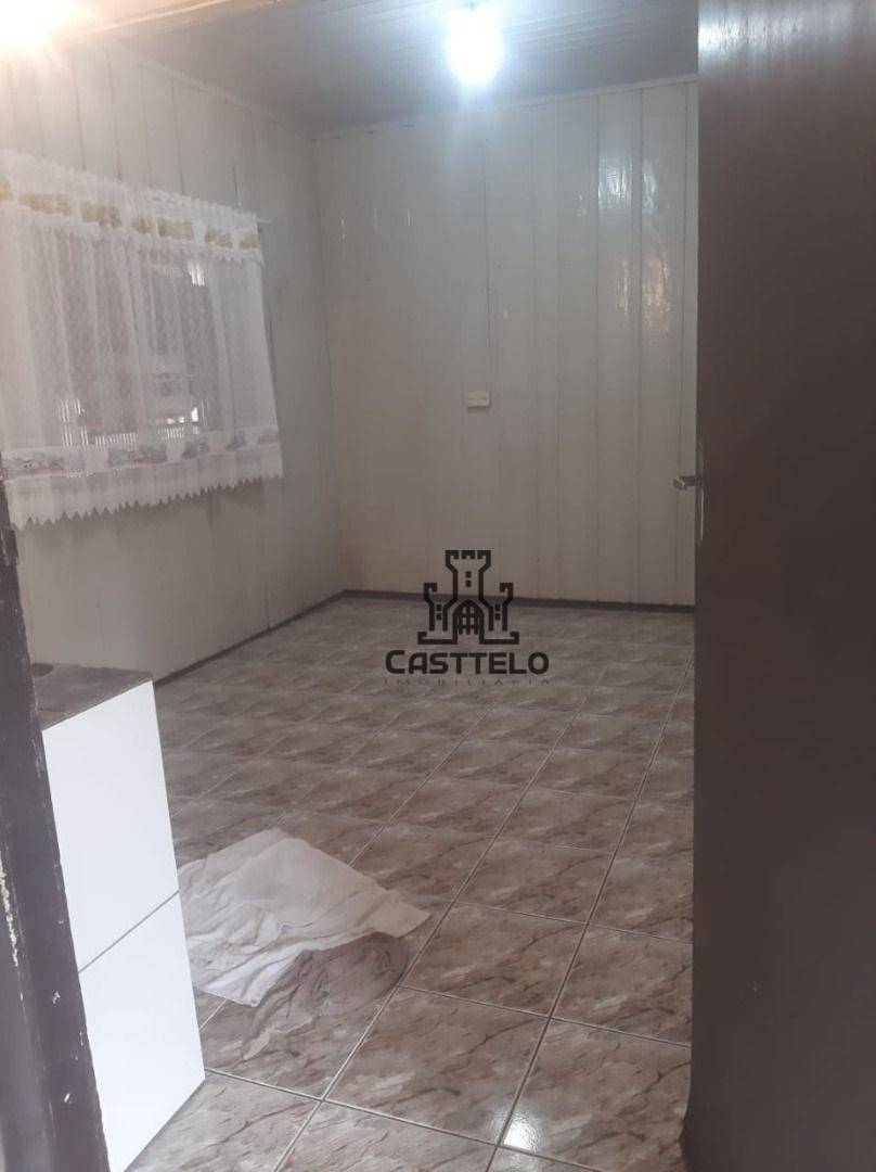 Casa à venda com 4 quartos, 150m² - Foto 14