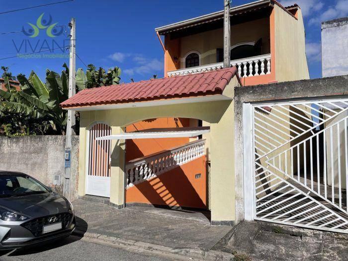 Sobrado à venda com 3 quartos, 250M2 - Foto 2