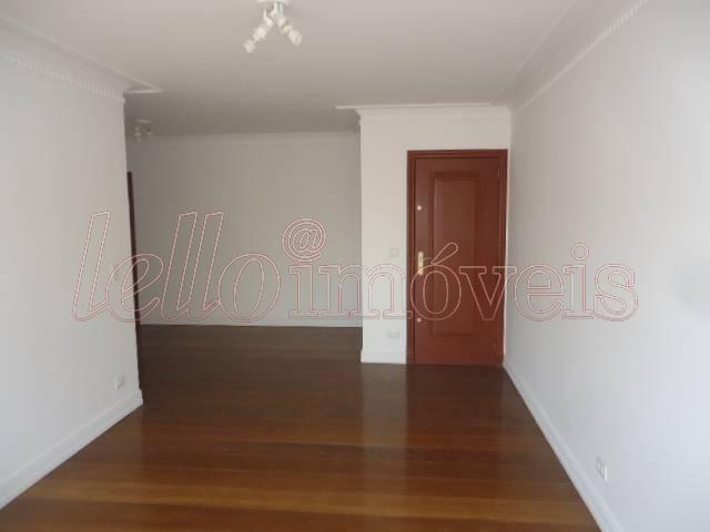 Apartamento para alugar com 3 quartos, 130m² - Foto 2