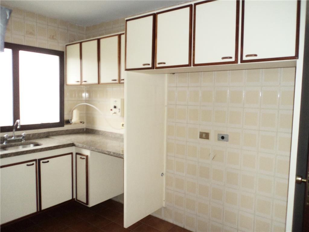 Apartamento à venda com 4 quartos, 226m² - Foto 19