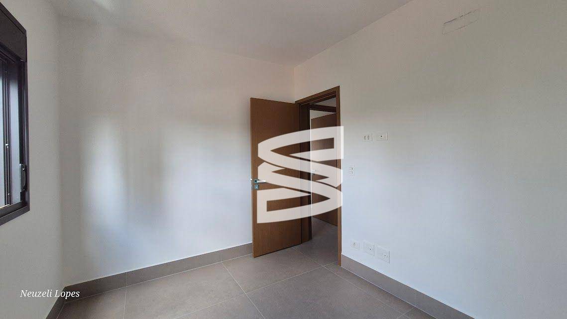 Apartamento à venda com 3 quartos, 109m² - Foto 11