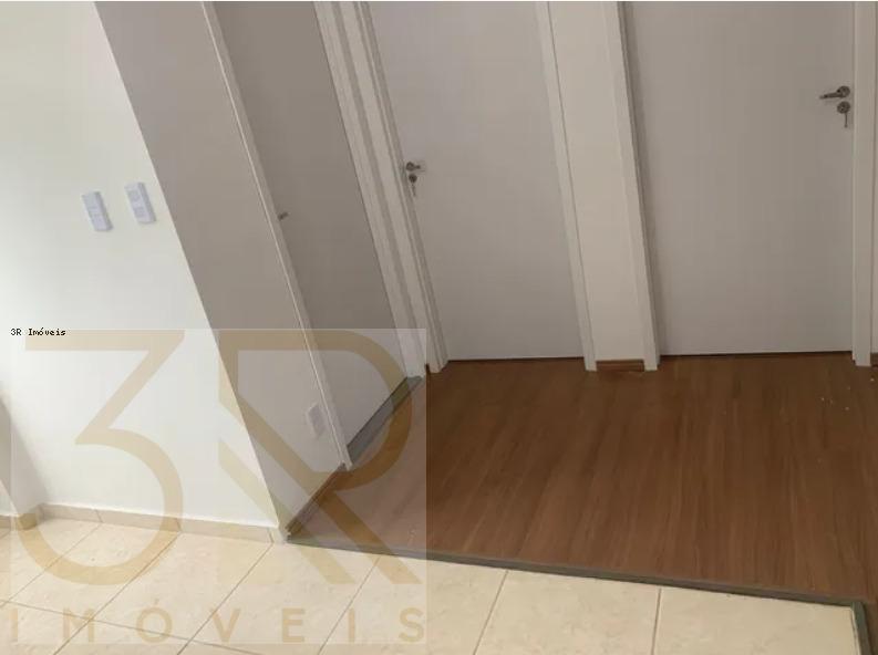 Apartamento à venda com 2 quartos, 50m² - Foto 4