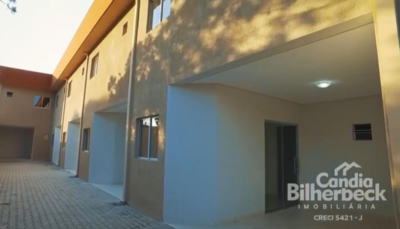 Casa de Condomínio à venda com 3 quartos, 434m² - Foto 2