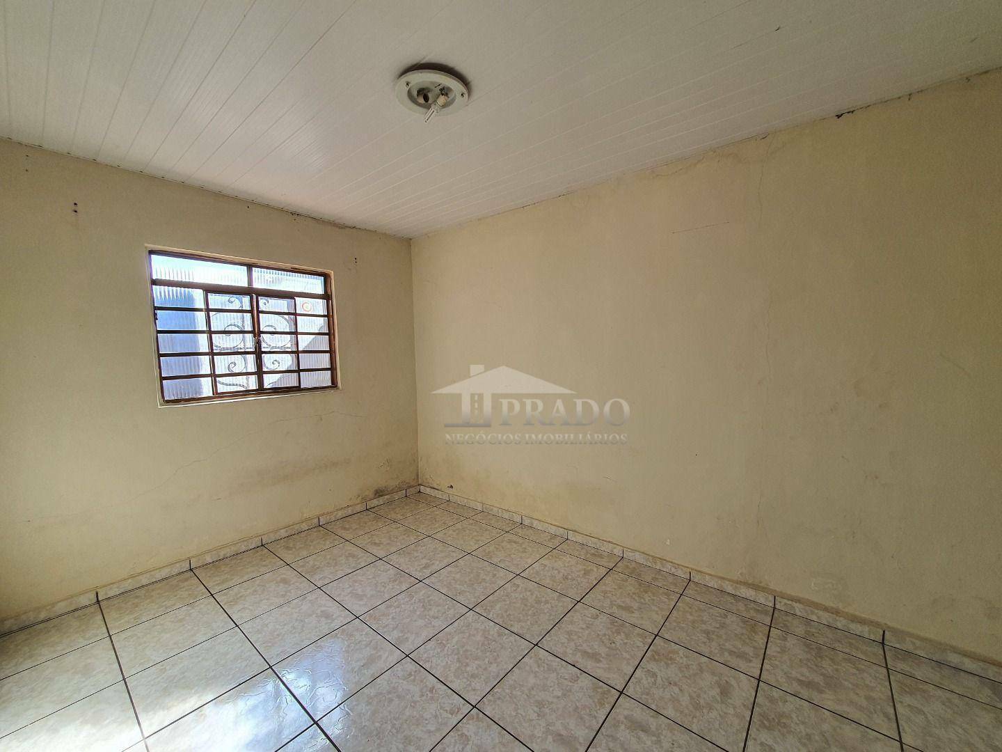 Casa à venda com 4 quartos, 200m² - Foto 15