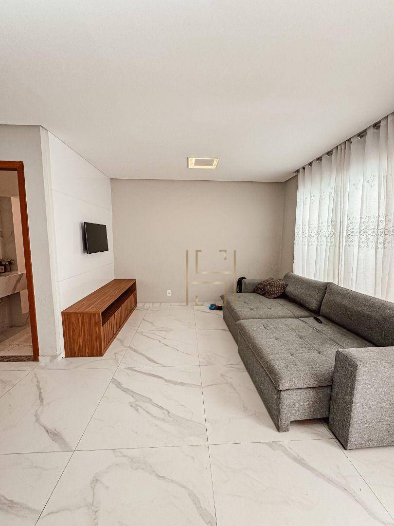 Casa, 3 quartos, 134 m² - Foto 1