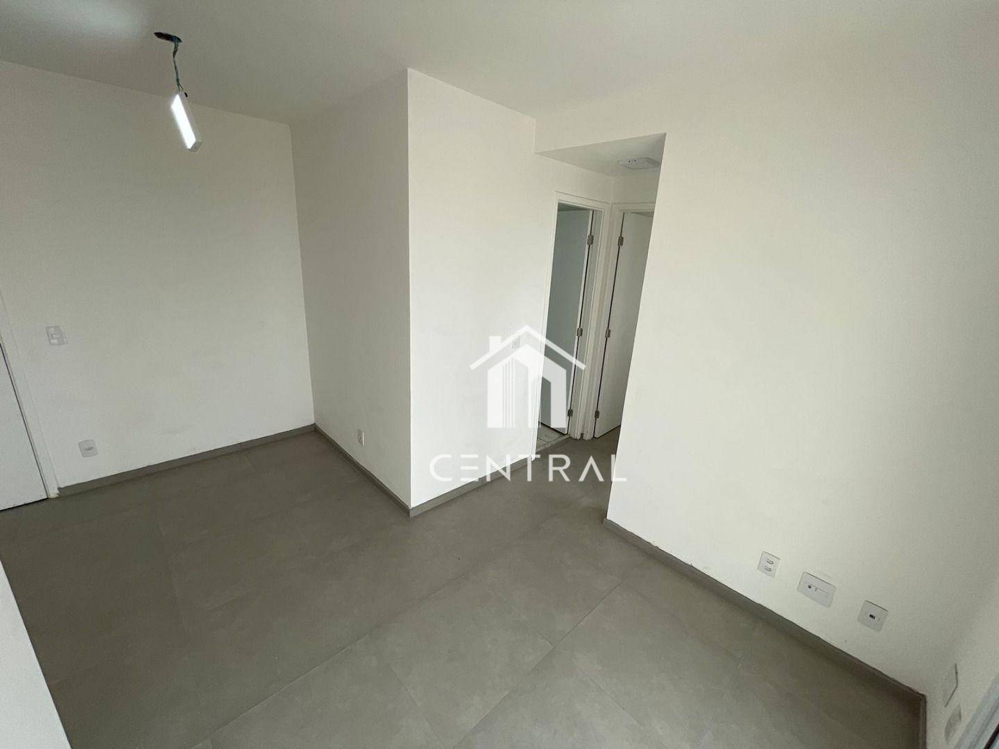 Apartamento à venda com 2 quartos, 42m² - Foto 16