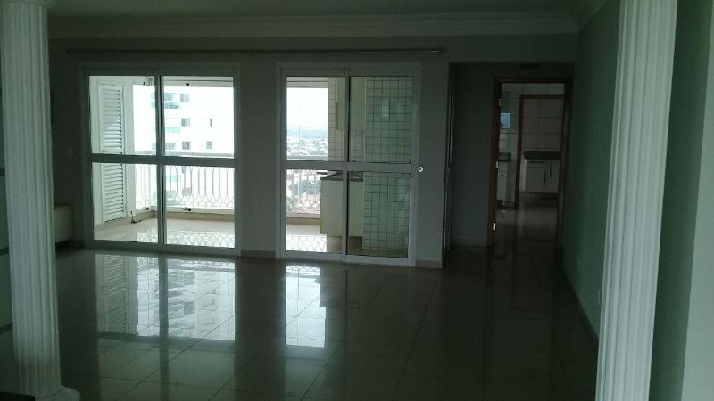 Apartamento à venda com 3 quartos, 250m² - Foto 14