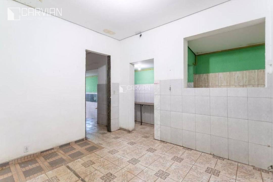 Casa à venda com 1 quarto, 224m² - Foto 17