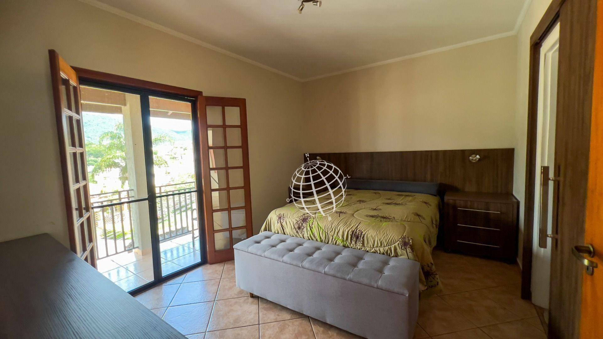Casa à venda com 3 quartos, 246m² - Foto 37