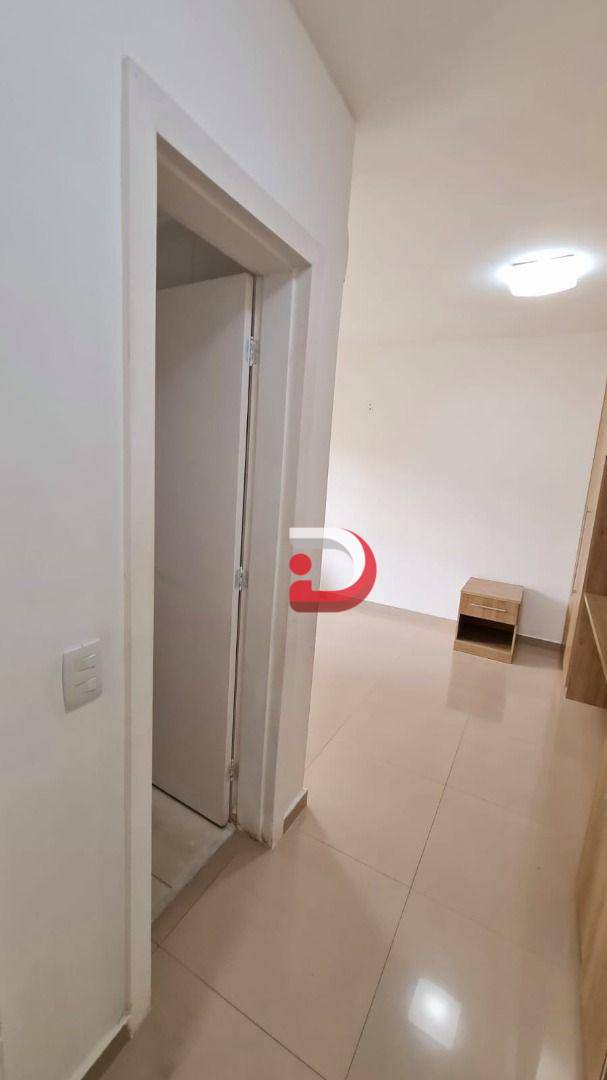 Apartamento para alugar com 2 quartos, 88m² - Foto 19