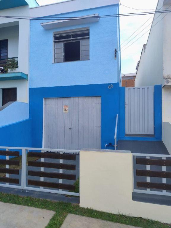 Casa à venda e aluguel com 1 quarto, 68m² - Foto 1