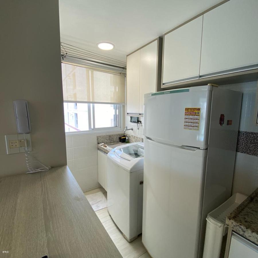 Apartamento à venda com 2 quartos, 74m² - Foto 4