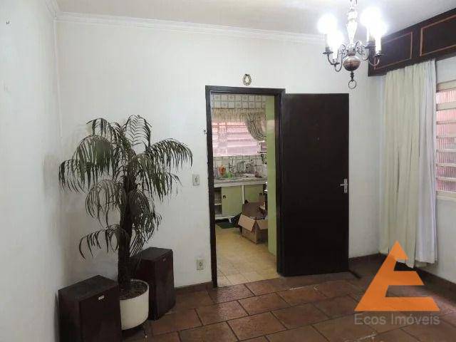 Sobrado à venda com 3 quartos, 148m² - Foto 2