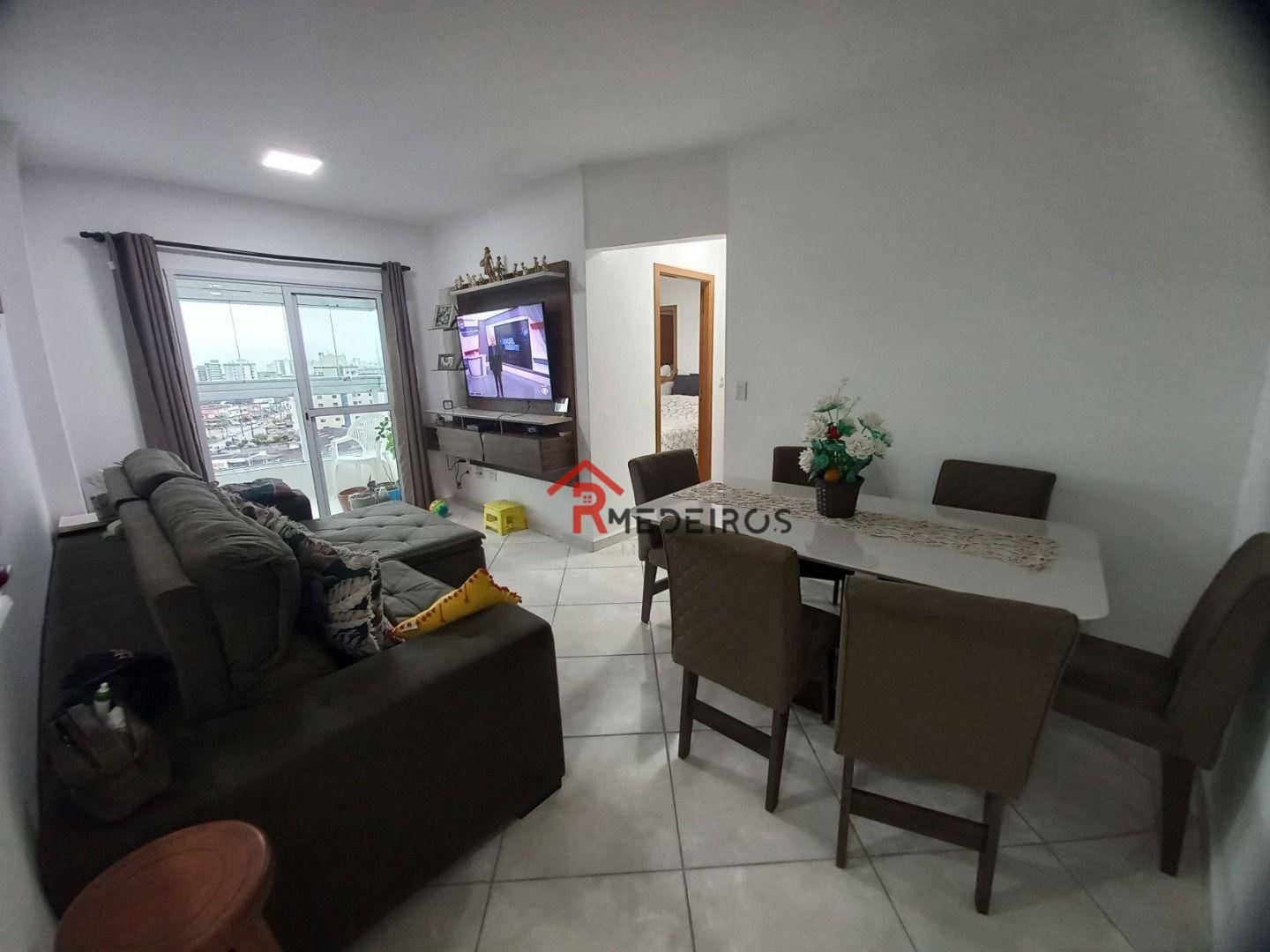 Apartamento à venda com 2 quartos, 61m² - Foto 2