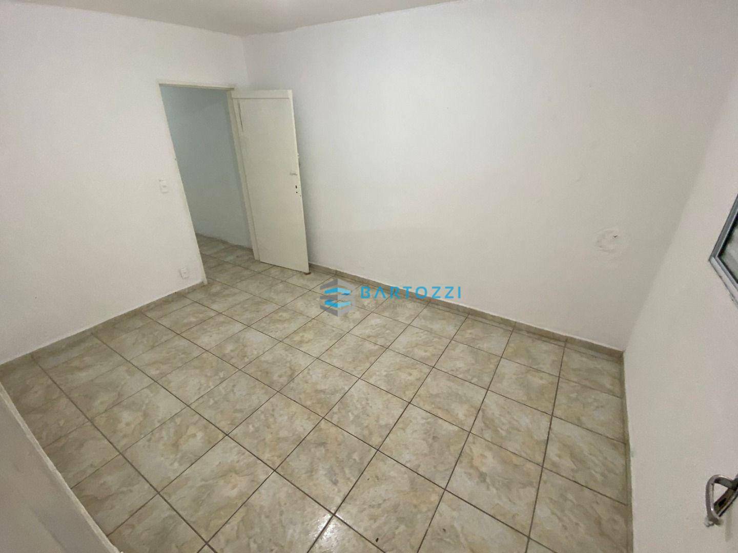 Sobrado à venda com 2 quartos, 157m² - Foto 5