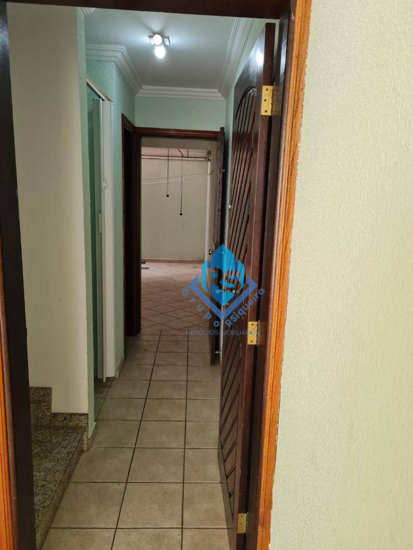 Sobrado para alugar com 3 quartos, 220m² - Foto 23