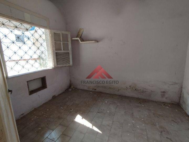 Casa à venda com 3 quartos, 129m² - Foto 13