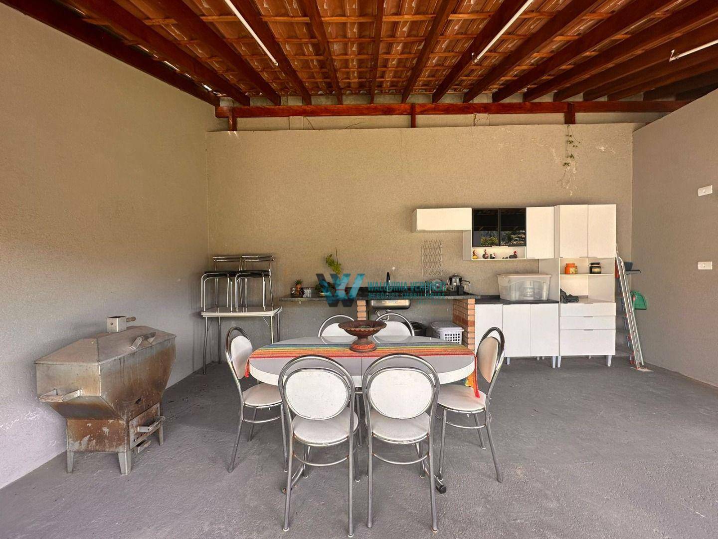 Casa à venda com 3 quartos, 249m² - Foto 32