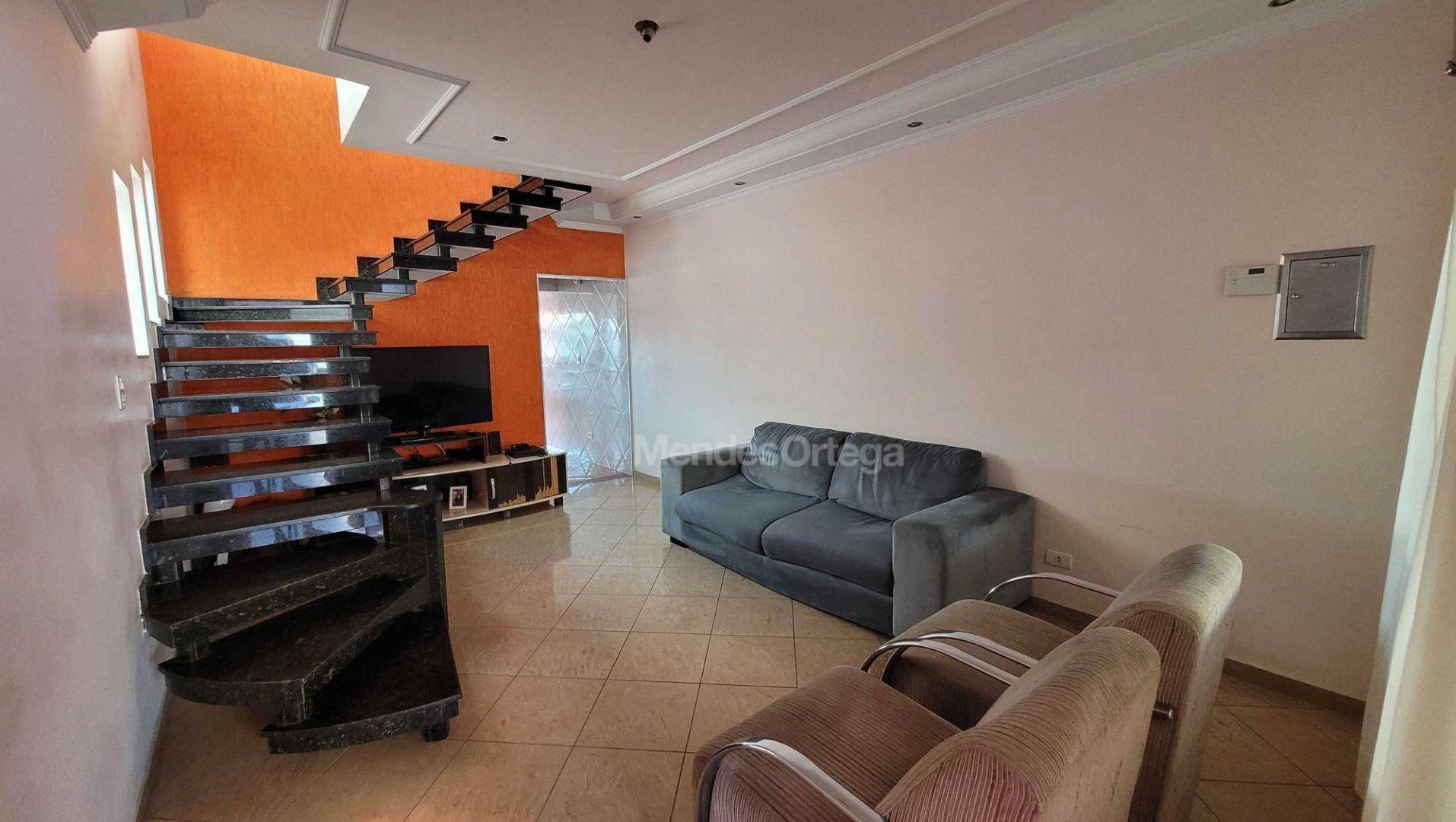 Casa à venda com 2 quartos, 245m² - Foto 2