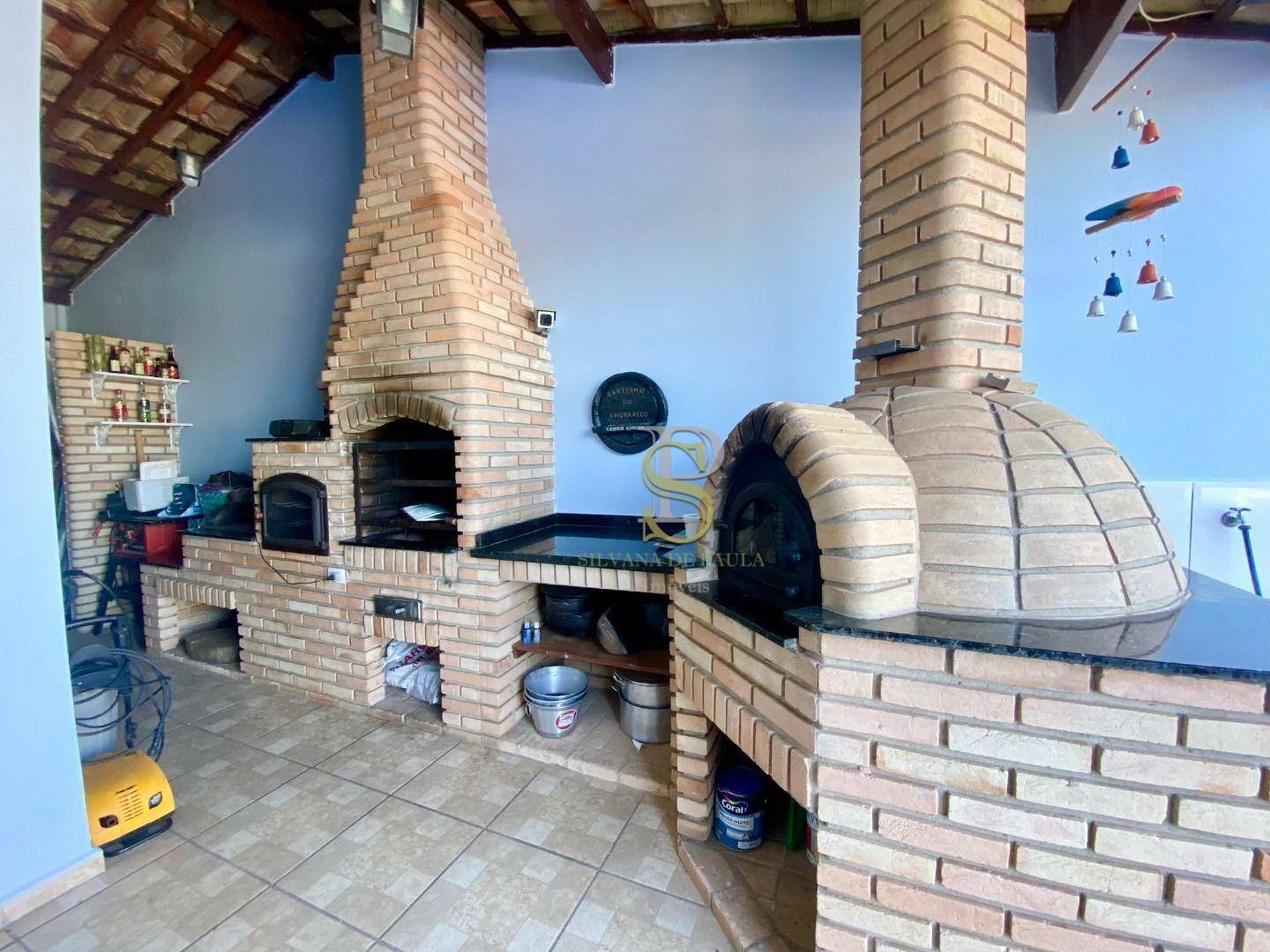 Chácara à venda com 4 quartos, 340m² - Foto 24