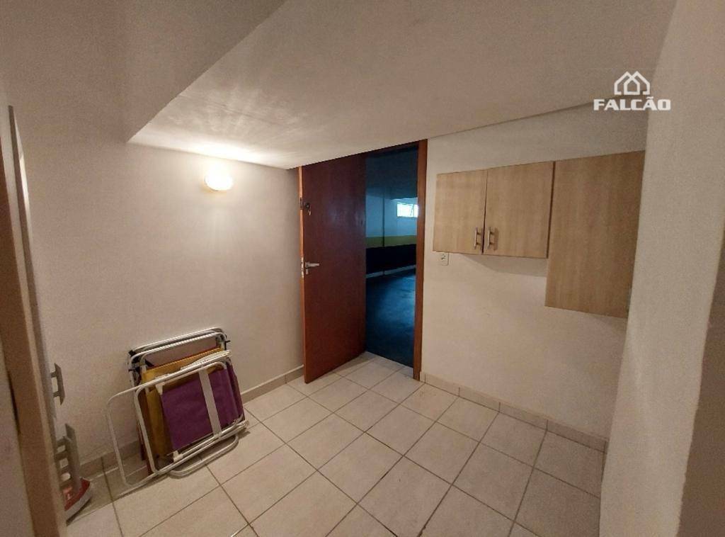 Apartamento à venda com 3 quartos, 132m² - Foto 22