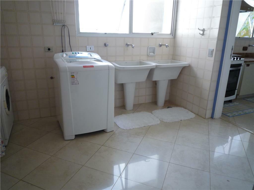 Apartamento à venda e aluguel com 3 quartos, 200m² - Foto 16