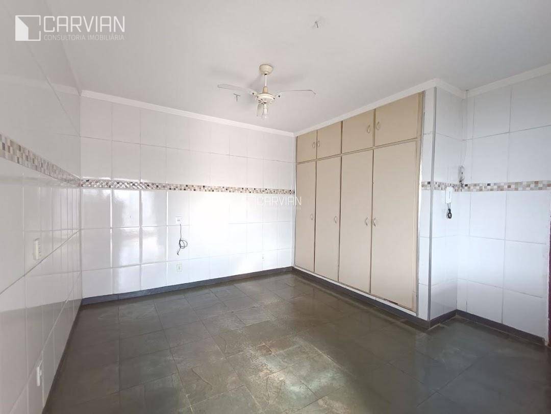 Casa à venda com 4 quartos, 511m² - Foto 26