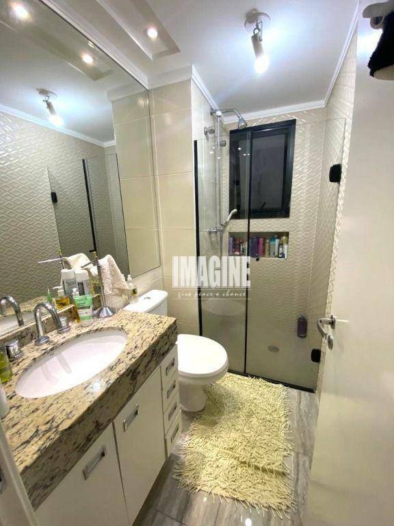 Apartamento à venda com 3 quartos, 83m² - Foto 17