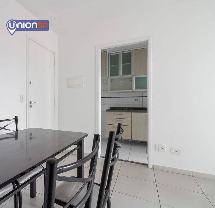 Apartamento à venda com 2 quartos, 55m² - Foto 4