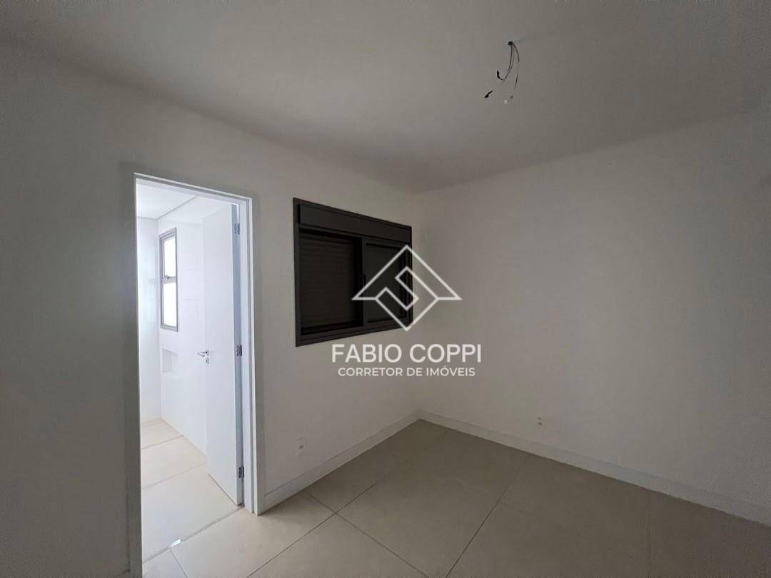 Apartamento à venda com 3 quartos, 117m² - Foto 15