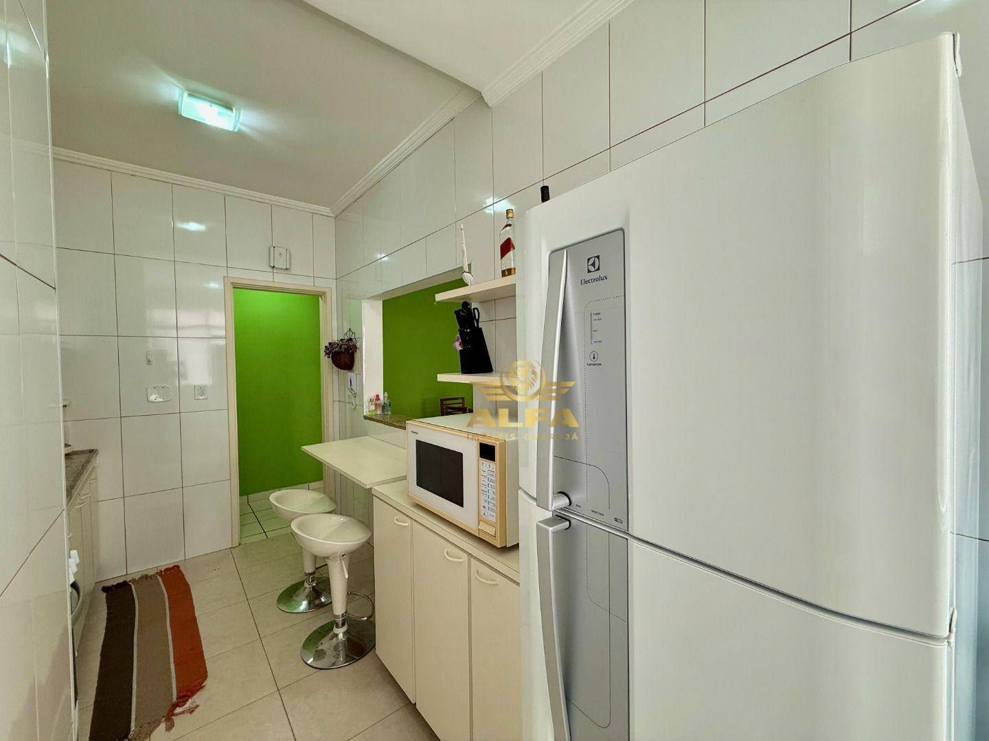 Apartamento à venda com 2 quartos, 70m² - Foto 13