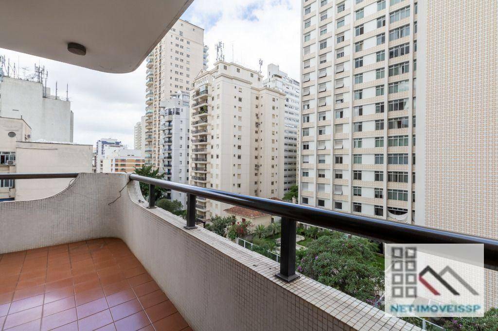 Apartamento à venda com 4 quartos, 246m² - Foto 15