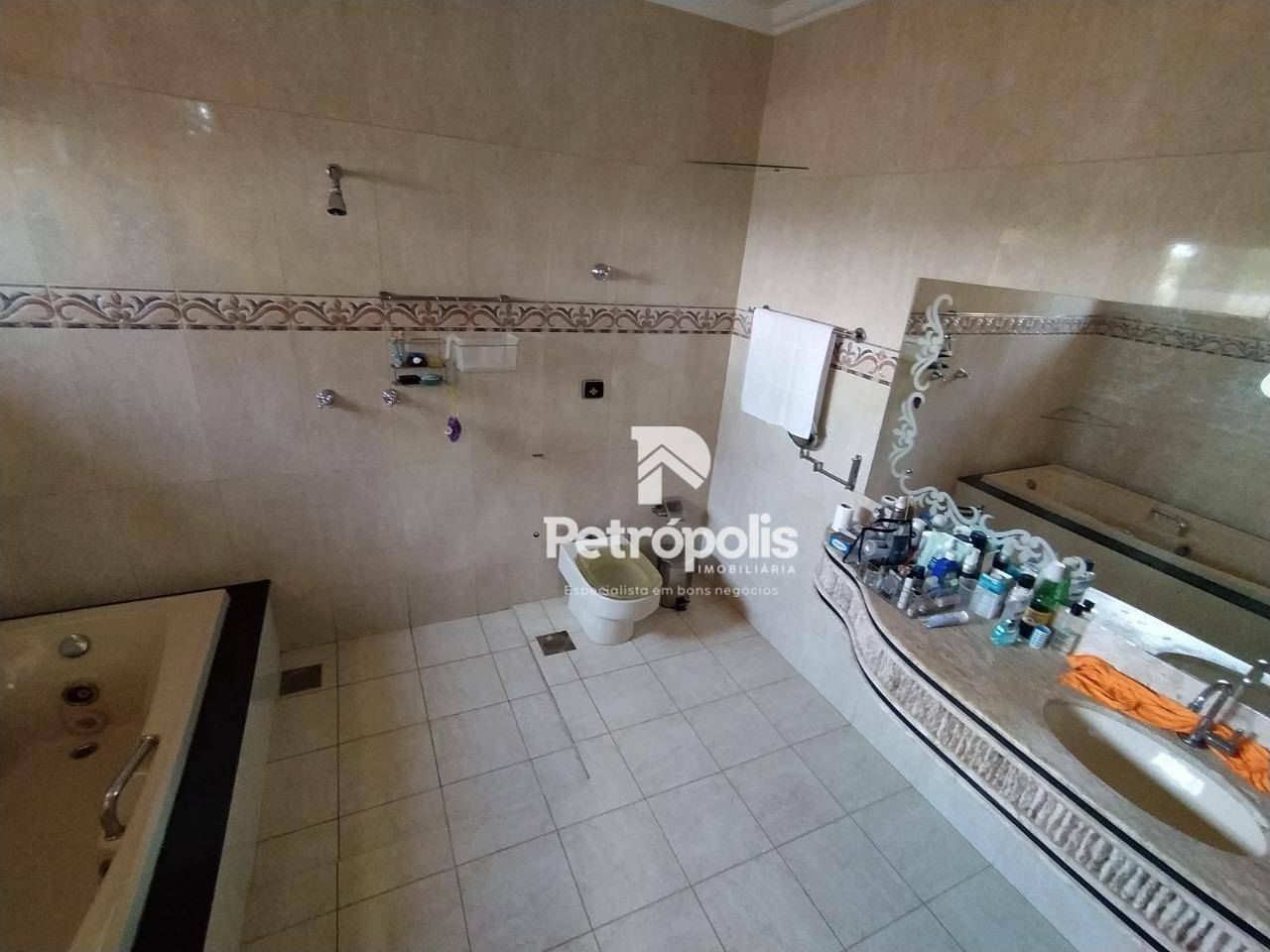 Sobrado à venda com 3 quartos, 399m² - Foto 14