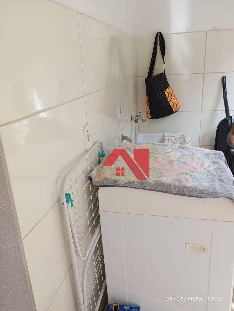 Casa para alugar com 2 quartos, 57m² - Foto 4